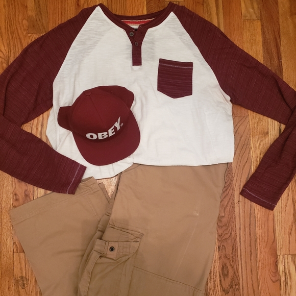 Shirt,hat and pants - Picture 2 of 4